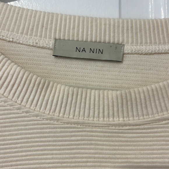 EUC Na Nin Margot Rippled Cotton Crop Sweatshirt, Cream, OS - Picture 3 of 4